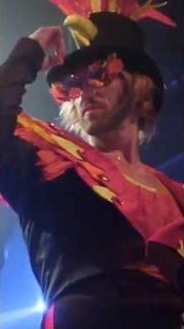 This Elton John Project Runway Look Missed The Mark