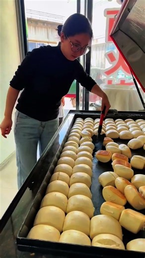 How Pav Bread Is Made 😱 | Soft & Perfect Bakery Process 🔥
