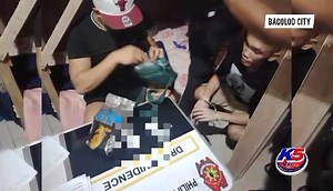31K views · 374 reactions | Watch: Isa ka kilo nga shabu, nakuha sa 20-anyos nga lalaki sa ginpatigayon nga buy-bust operation sa Brgy. Tangub, siudad sang Bacolod. | K5 News FM Bacolod 101.5 | Facebook