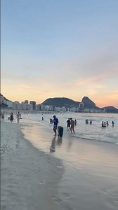 🌅 Atardecer en Copacabana 🇧🇷 | La Playa Más Famosa de Río de Janeiro