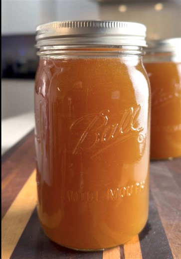 Sweet Potato Pie Moonshine might sound wild, but this one came out ridiculously smooth. 🍠🥃 The sweet potato actually comes through, the spices don’t take over, and then that moonshine sneaks up on you at the end. This one is definitely getting made again. Sweet Potato Pie Moonshine Ingredients 2-3 large sweet potatoes, about 2 lb total 8 cups water 1½ cups packed dark brown sugar ½ cup granulated sugar 4 cinnamon sticks 1 tsp ground cinnamon 1 tsp ground nutmeg ½ tsp ground ginger ⅛ tsp ground