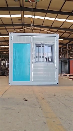 Smart Folding Container House – Setup in Minutes.