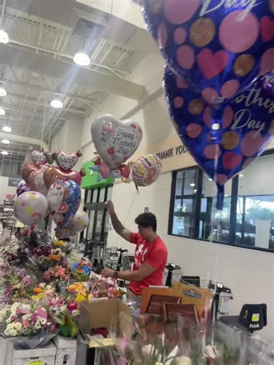 🤦🏽‍♀️ Opinion of a disowned Adult Child…Just because you gave birth doesn’t mean you deserve to be celebrated! Just because you had a terrible example of a mom doesn’t mean you’re doom to also be crappy mom #MothersDay #mom #fyp #trending #someMomsSuck #adult #abuse #survivor #narcissistmom