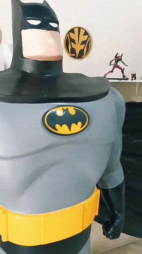Proceso de Elaboración de Batman a Escala Real
