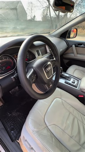 Audi Q7: Quattro Performance Unleashed