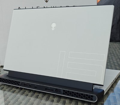 Alienware M15 R3 Gaming Laptop 17.3" 300Hz✔️8GB RTX 2080 Super✔️32GB RAM✔️1TB | eBay UK