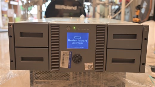 惠普MSL4048磁带库