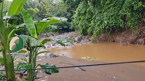 5K views · 134 reactions | POR POCO SE LOS LLEVA EL RIO A FAMILIA EN...