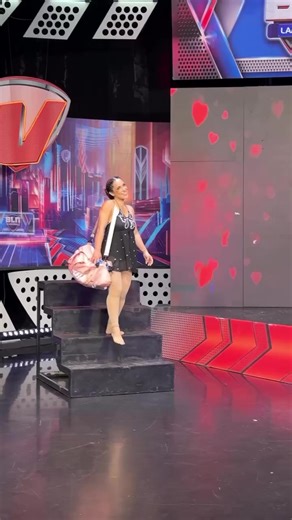 ¿Te gustó esta presentación?😍 #BLN | ana de armas blade runner dance