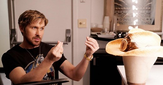 Close Encounter Cold Open - SNL