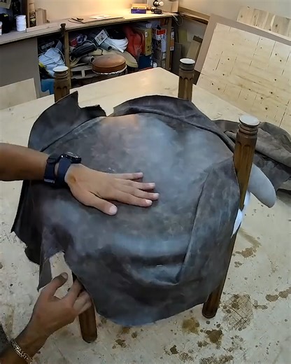 1.3M views · 1.7K reactions | DIY Victorian Horseshoe Chair | DIY & Crafts | Facebook