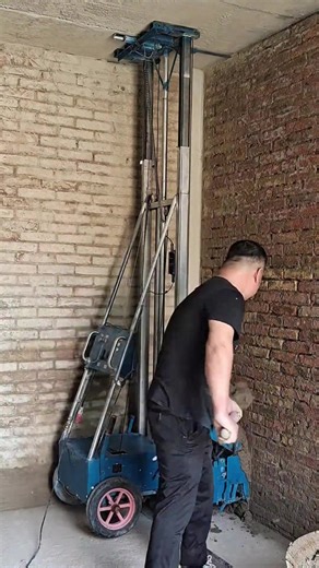 Efficient Plastering Machine for Wall Applications