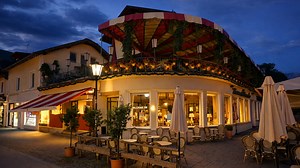 Garmisch Partenkirchen Germany Bavarian village evening stroll (4K)