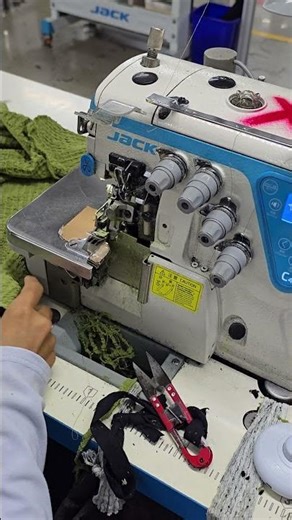 Merrow sewing #shortvideo #versatilesewin Merrow