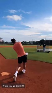 Tom Brady cambió la 🏈 por ⚾🔥 (vía Tom Brady) | ESPN Deportes