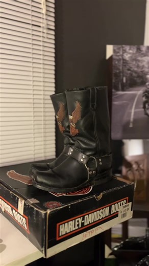 Review Singkat Engineer Boots Harley Davidson
