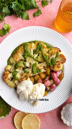 The BEST bew vegetarian cookbook!! Comment ‘BOOK’ and I’ll DM you a link to grab your copy!! If you order this week, you get FREE SHIPPING (with code ‘shipfree’) AND you get an EXCLUSIVE FREE ebook I created with 5 never before seen recipes of mine 🥰. It would mean the world to me if you supported my small business and grabbed a copy of my book! I’m so so glad that my book is finally out in the world and I can’t wait to see it in your home! I’m thrilled that it arrived before the holidays. | Fo