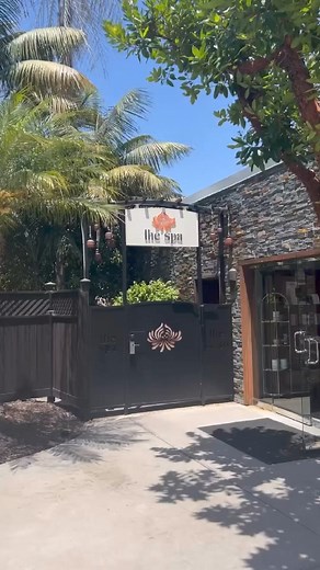 Paradise Point Resort & Spa on Reels