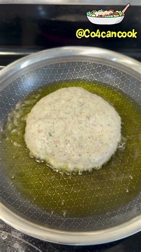 Good fish cake isn’t crispy… it’s THIS 😳#shorts #asmrfood #fishcake #seafood #foodie #texture #chewy