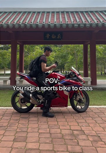 Ride with me to class #cbr250rr