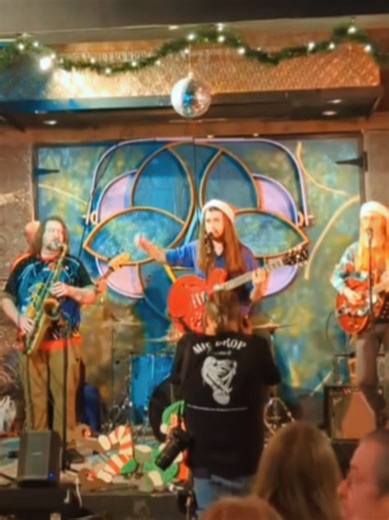 Mic Drop Reviews: Capturing Events with Flair