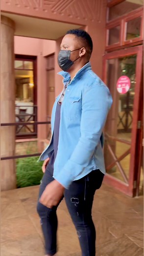 2.7K views · 49 reactions | Grateful to spend the weekend here … Kloofzicht Lodge & Spa … HOW IS YOUR WEEKEND GOING ? | Lloyd Cele | Facebook