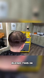Michael Holm on Instagram: "Side blending for men’s haircuts made easy 😀"