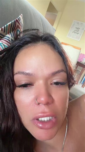 Os vídeos de Rebeca Neves (@bekashowruiva) com som original - Rebeca Neves