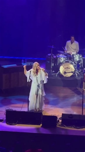 17K views · 206 reactions | Throwback to when I got to sing Far Country on its release day at The Ryman on tour in May with @drewholcomb! We’re still putting together the setlist for our 2026 tour, but this is the only time you’ll be able to hear the songs from Far Country LIVE! Comment which songs from Far Country y’all want to see on the Never Gonna Let You Go tour! | Ellie Holcomb | Facebook