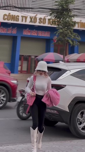 Khi ngựcc bạn sz xxl mà mặc lộn cái brra sz s 😤