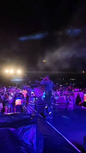 Daliwonga live at the Dinho Cafe event