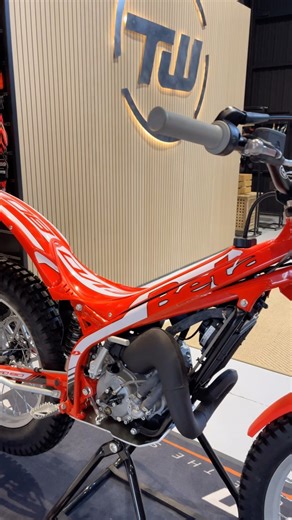 💥 La mejor opción del mercado entre 9 y 13 años. Beta EVO 80 Senior 2023 lista para entrega inmediata. Financiación sin entrada por 76€ / mes #betaevo #trial #trialworldstore #motoinfantil #offroad | Trialworld