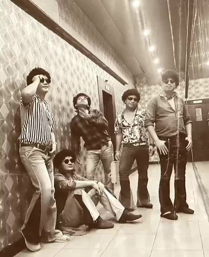 retronya DWP@bintangkaraoke#pubalingga #JelajahLiburan #lckaraoke #fyp #duniamalamdugem #purbalingga24jam #viraltiktok #party #indonesia