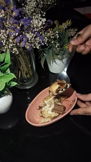 viral lotte choco pie hack #viral #shorts #youtubeshorts #trending #food #lottechocopie #dessert