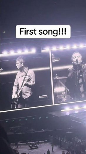 Oasis - Hello - Cardiff 04/07/25