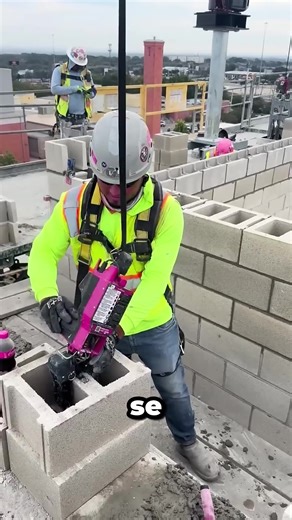 Innovadora máquina para colocar bloques sin esfuerzo