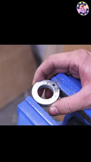 🔥🔩 Next-Gen Pipe Zip 🔄⚙️ | Slides, Rotates & Fits Any Rod or Tube #Shorts |Redh tech