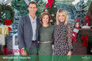 15K views · 618 reactions | #HallmarkStar Autumn Reeser reunites with...