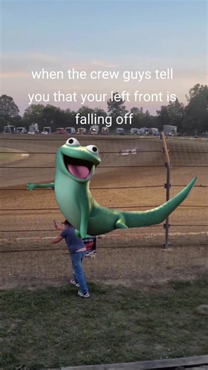 When the crew guys are trying to tell you your left front is falling off🤣 @highlight #latemodelracing | JJ Ferguson