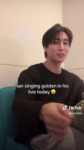Han's Stunning Live Vocals from Stray Kids Performance