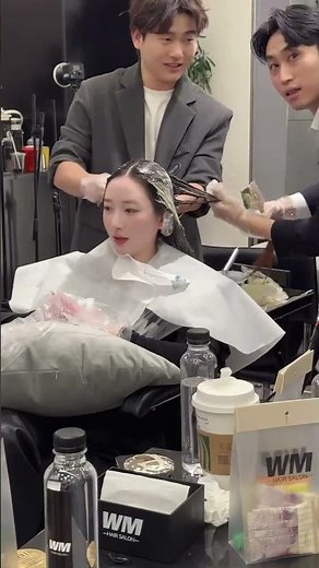 Spring & Autumn Korean Hair Color: Lazy Waves & Gentle Tones KoreanCurly HairTrends
