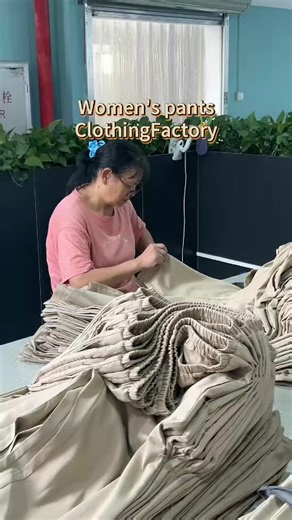 The Craft of Hand-Basting for Precision in Luxury Trouser Assembly#Knitted #ShuttleWomensPants #Pants #Clothing #CasualPants #Factory