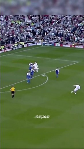 David Beckham’s ICONIC Free Kick Goal ⚡