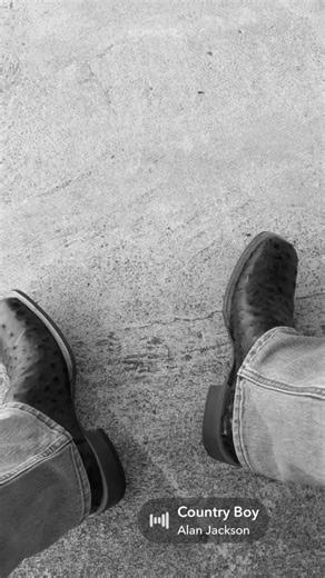 #cowboy #cowboys #cowboyboots