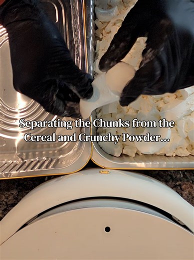ASMR: Separating Cereal Chunks & Crunchy Powder