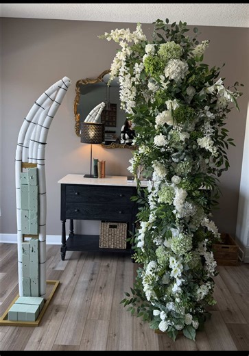 Creating a Stunning DIY Flower Arch for Your Wedding