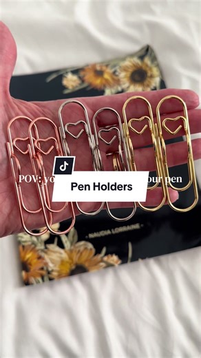 journal, Bible, or book and hold your pen so it never gets lost 😭✨ Cute practical = my favorite combo. Perfect for journaling, Bible study, school, or cozy desk setups 💕 #journaltok #biblestudy #journals #teacherfinds