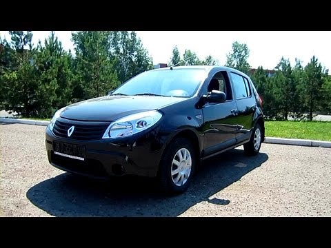 2012 Renault Sandero. Start Up, Engine, and In Depth Tour.