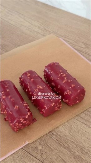 Red velvet Modern cake pops (Kartoshka)