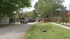 HPD investigating suspected stash house in north Houston